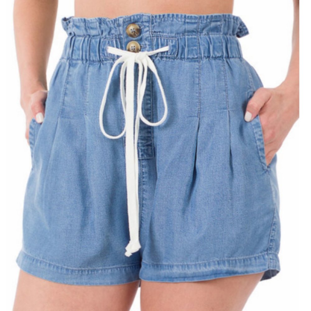 CHAMBRAY DRAWSTRING RUFFLE WAIST SHORTS